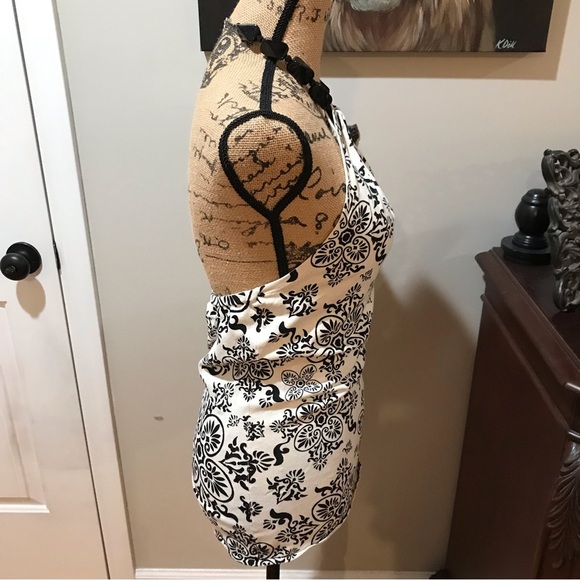 ▪️RARE White House Black Market Beaded Necklace Tank - Picture 10 of 10